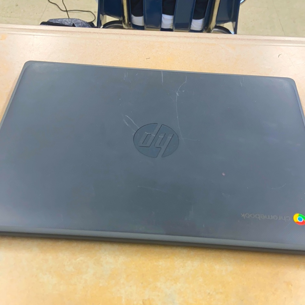 I’m selling a used chrome book